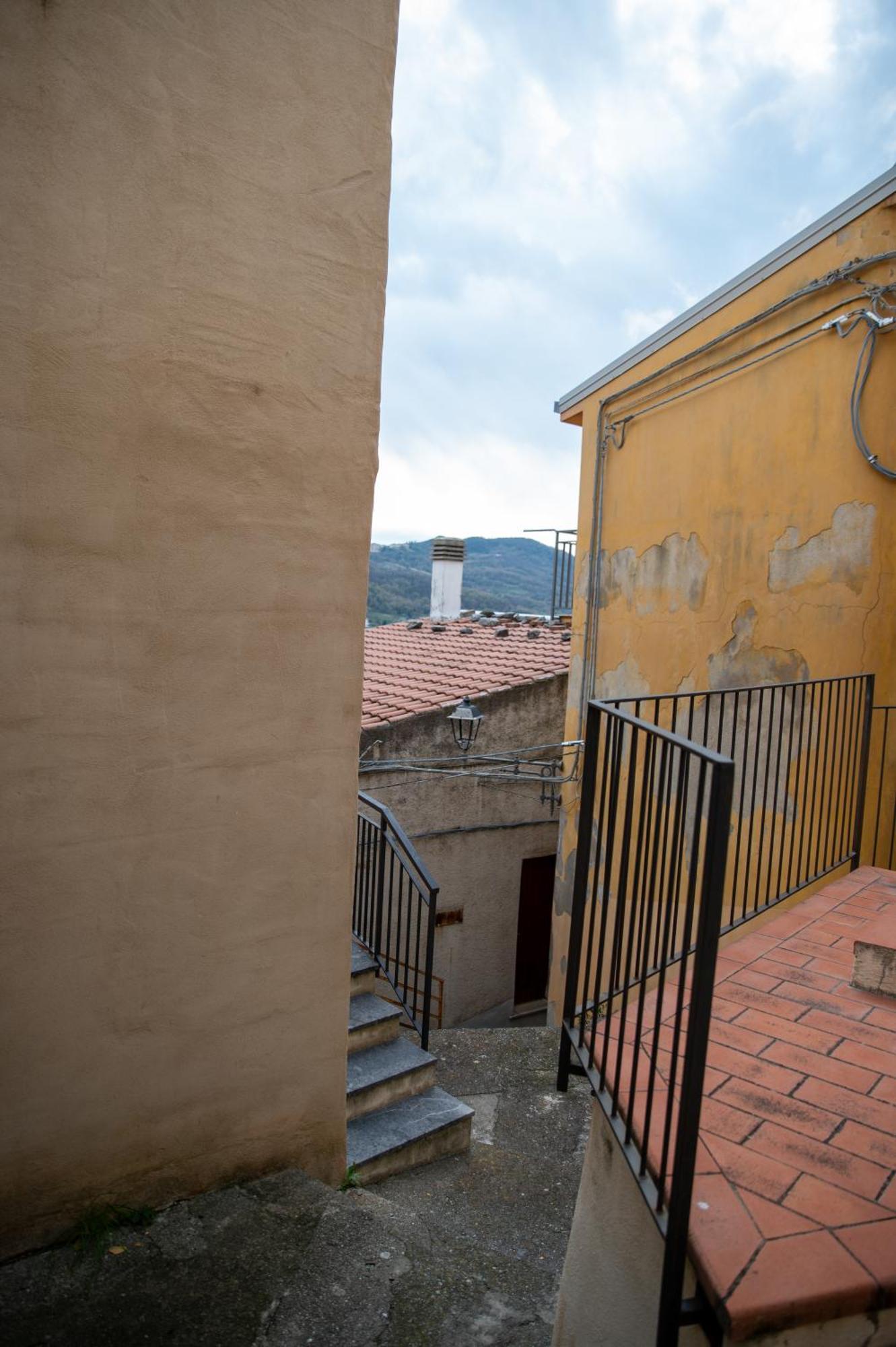 Dimora Del Borgo Affittacamere Sangineto Exterior foto