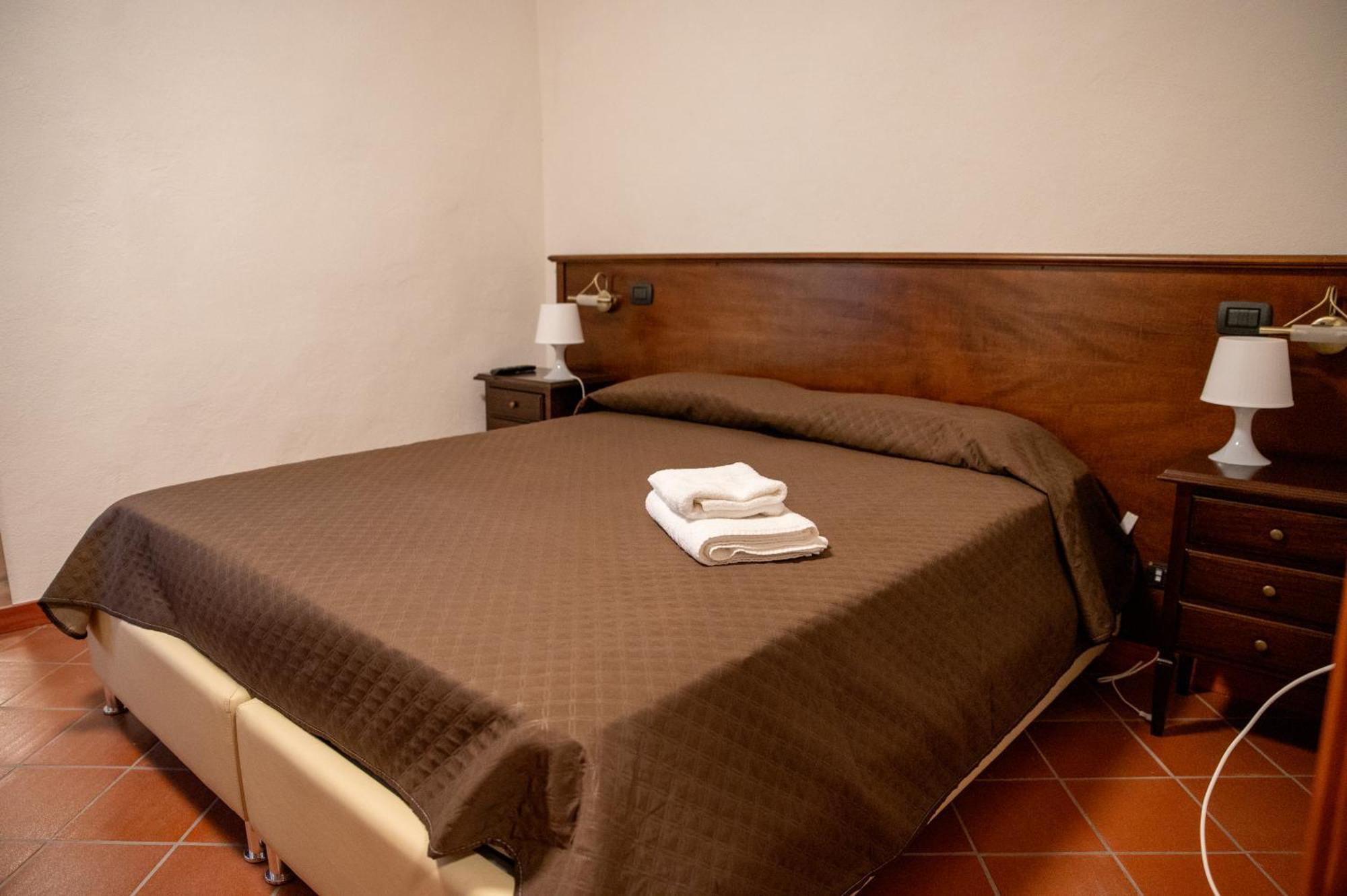 Dimora Del Borgo Affittacamere Sangineto Exterior foto
